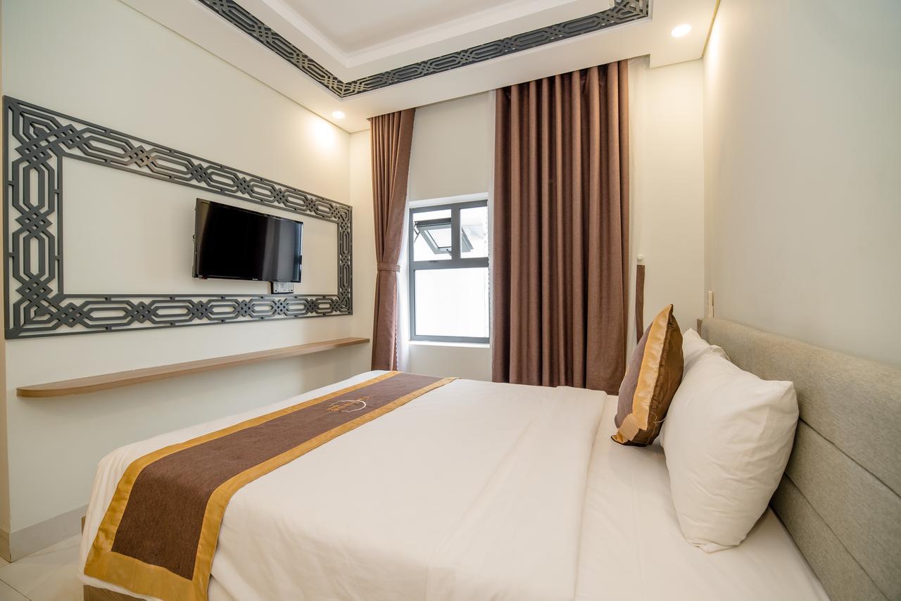 Hong Phuc Hotel 4 Da Nang Esterno foto